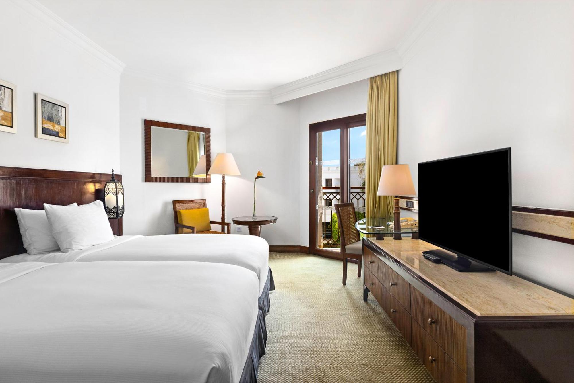 Hilton & Resort
