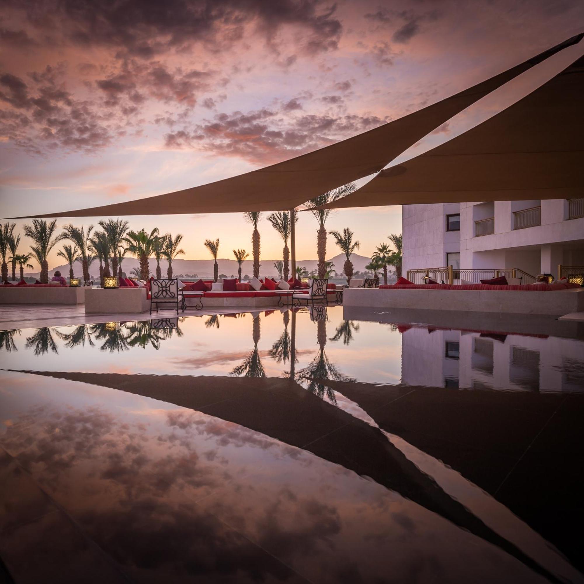 Hilton & 5* Luxor